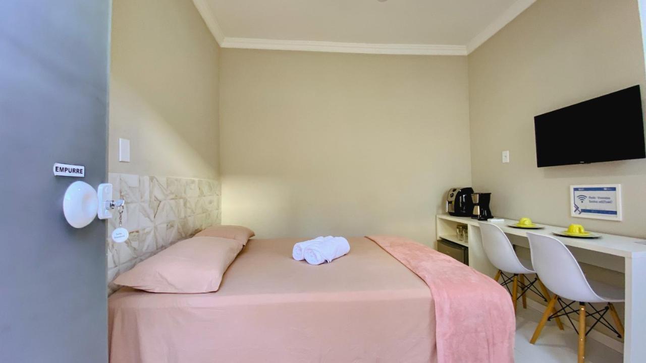 Kalug - Suite Casal Independente Em Guest House Ilheus Exterior photo